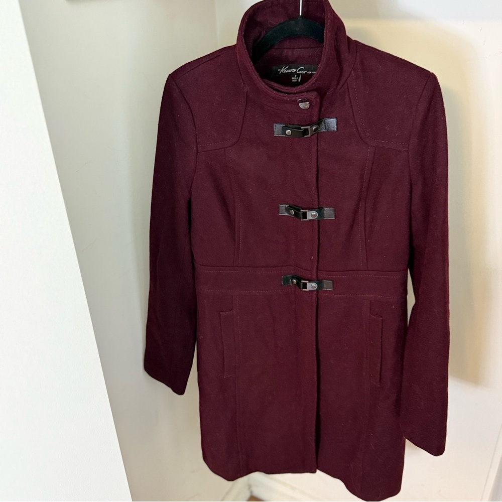 Kenneth Cole Burgundy Wool Over Coat Size 8